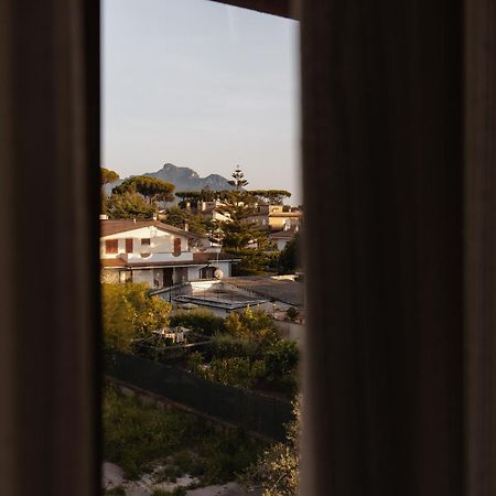 Mami Sabaudia Hotel Екстериор снимка