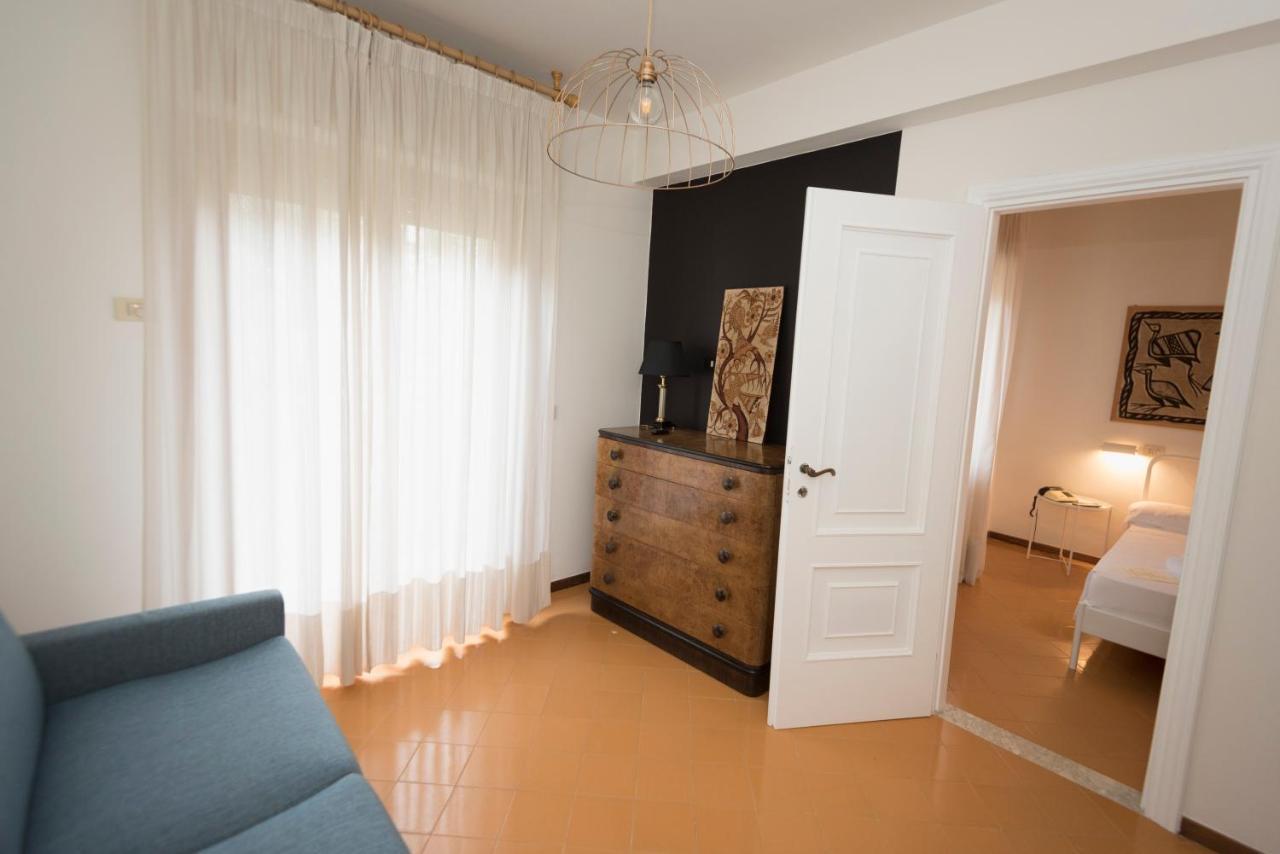 Mami Sabaudia Hotel Екстериор снимка
