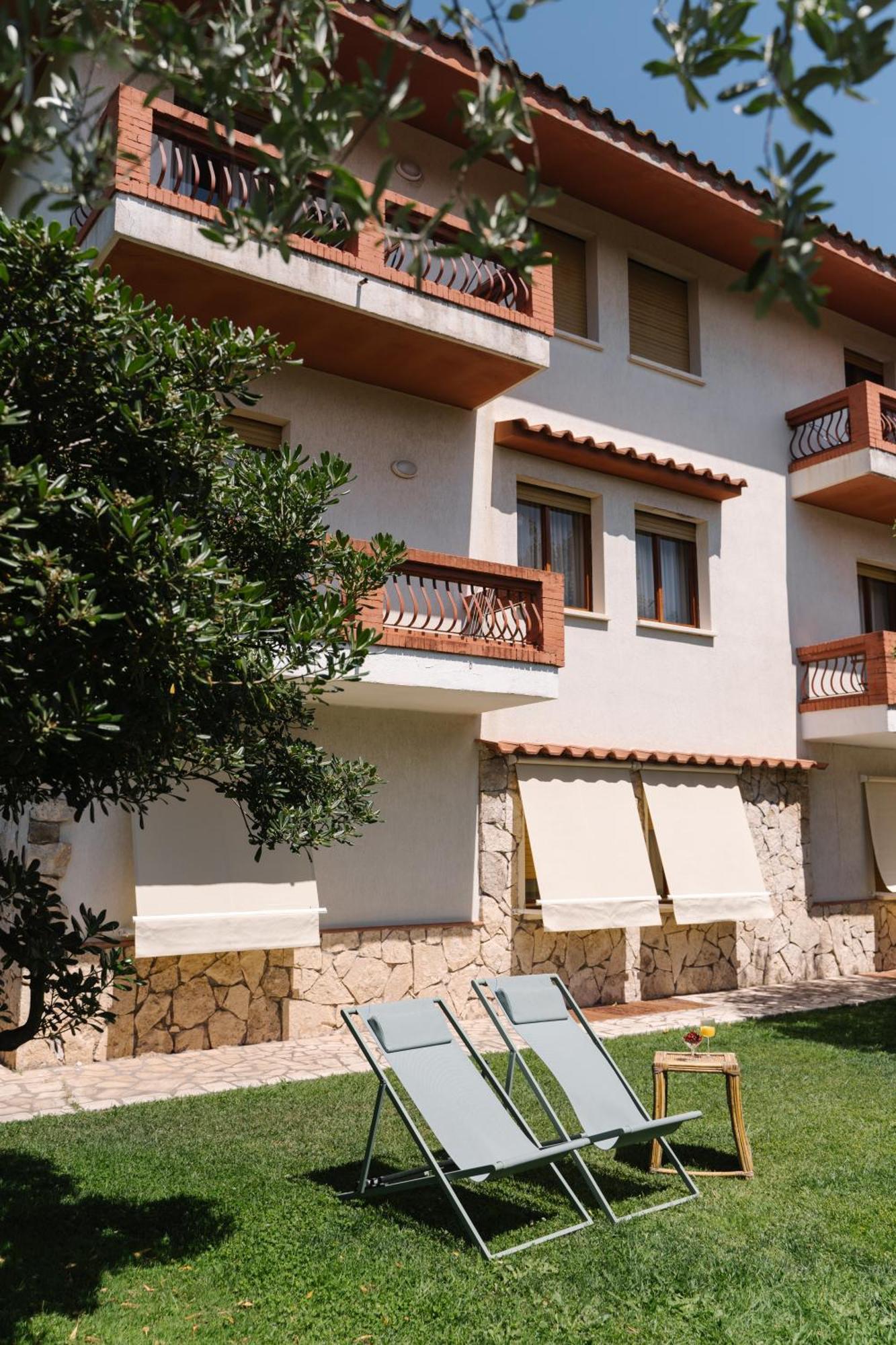 Mami Sabaudia Hotel Екстериор снимка